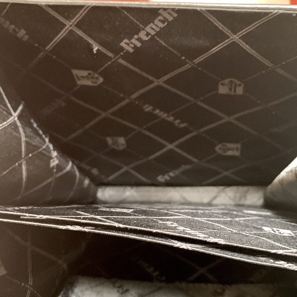 🔹NEW..The French Company Handle Carry or Crossbody Leather Bag… - Picture 7 of 13